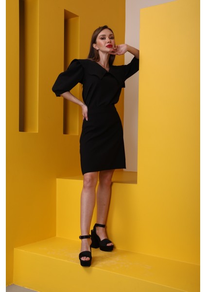 Yakalı Siyah Krep Bluz fiyatları