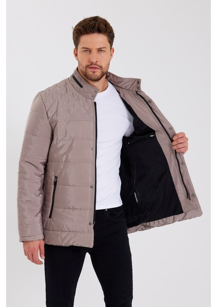 Erkek Krem Regular Iç Cepli Içi Kürklü Yıkanabilir Regular Kapitone Mont&kaban modelleri