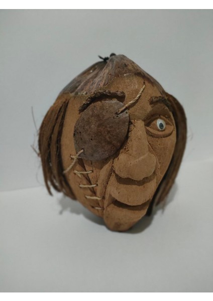 Korsan Adam Coconat