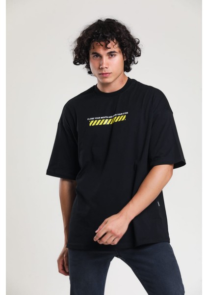 Siyah Baskılı Oversize T-Shirt modelleri