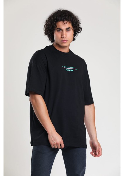 Siyah Baskılı Oversize T-Shirt modelleri