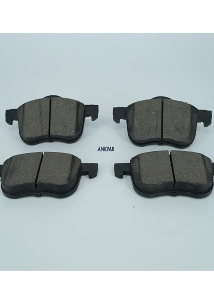 Volvo S40 V50 C30 V40 Ön Fren Balatası 30742030