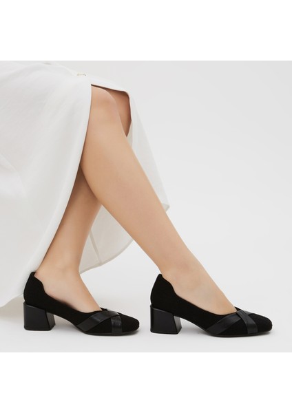 Kadın Derı Topuklu Ayakkabı 33 BC2100 Bn Ayk Y23 fırsatları
