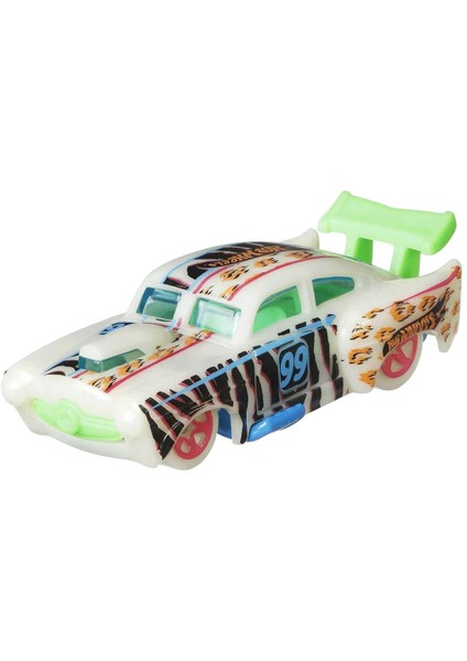 Hot Wheels HCB57 Monster Trucks Karanlıkta Parlayan Araçlar, Hot Wheels Monster Trucks - Mattel