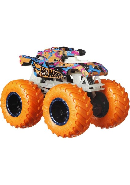 Hot Wheels HCB57 Monster Trucks Karanlıkta Parlayan Araçlar, Hot Wheels Monster Trucks - Mattel