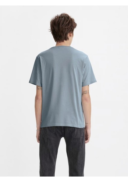 Relaxed Fit Tee