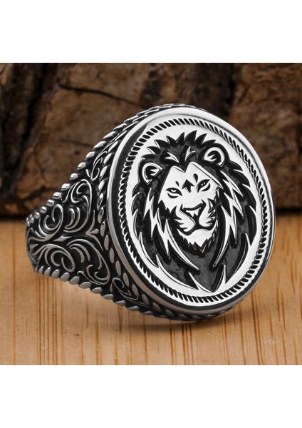 Aslan Figürlü 925 Ayar Gümüş Yüzük