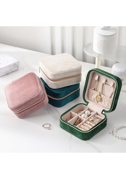 Mini Retro Süet Mücevher Kutusu (Yurt Dışından) fiyatları