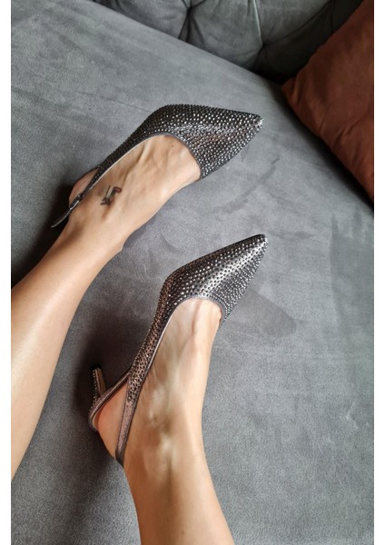 036 1313 Topukla Kadın Taşlı Alçak Topuklu Stiletto Abiye Ayakkabı