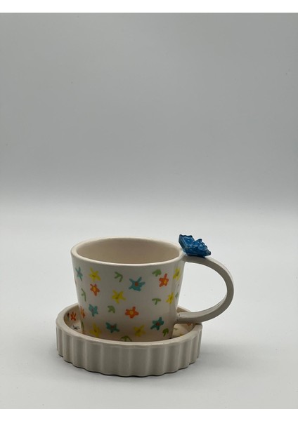 Kelebek Desenli Mug