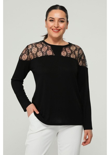 Kadın Büyük Beden Transparan Tül Detay Siyah Bluz