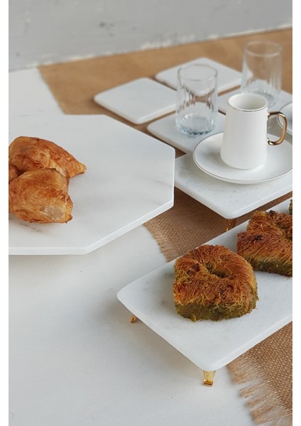 Gerçek Mermer Sunumluk / Çeyiz Seti - Pasta Standı + 2'li Sunumluk + 4'lü Kare Bardak Altlığı fırsatları