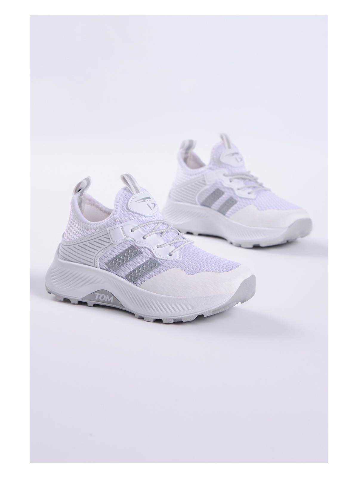 Tonny Black Çocuk Unisex Beyaz Siyah Rahat Kalıp Nefes Alabilen Kumaş Bağcıklı Sneaker10 - Görsel 8