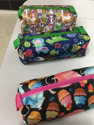 Brons Desenli Kalemlik Üçgen