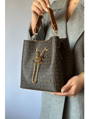 Just Polo Monogram Baskılı 3 Bölmeli Zincirli Özel Aksesuarlı Kadın Omuz Çantası AS2065