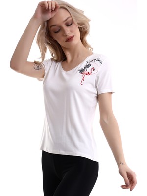 Cotton Mood 22474758 Süprem Omuzu Leylek Nakışlı Kısa Kol T-Shirt Ekru