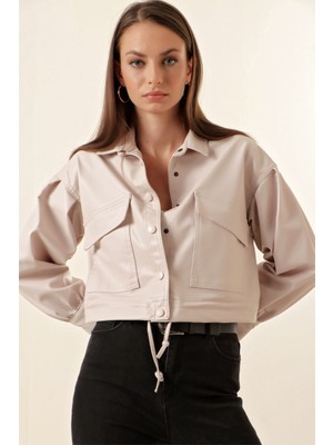 Hazelin Kadın Krem Kısa Crop Ceket HZL23W-BD110311 Balon Kollu Deri Cep Detaylı