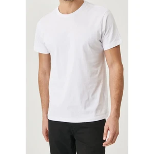 Erkek 3'lü Slim Fit Bisiklet Yaka  Pamuk Kısa Kollu Tişört