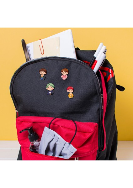 Anime Toys 4 Lü Ahşap Mini Rozet
