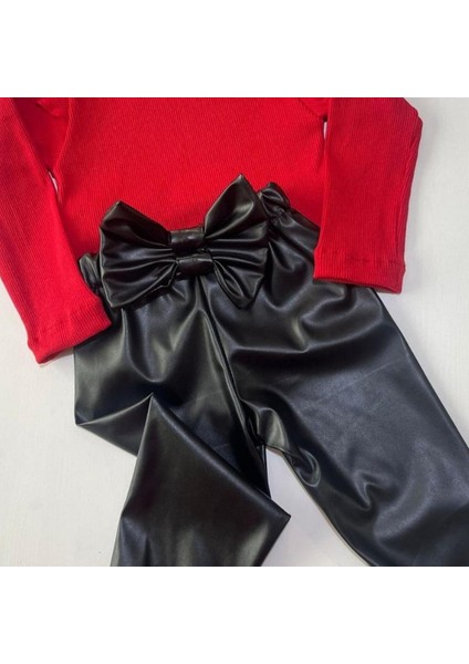 Kız Çocuk, Siyah Likralı Deri Fiyonk Detaylı Pantolon, Kırmızı Omuzu Fırfırlı Badi ve Kırmızı Saç Bandı Takımı. 3 Parça Set