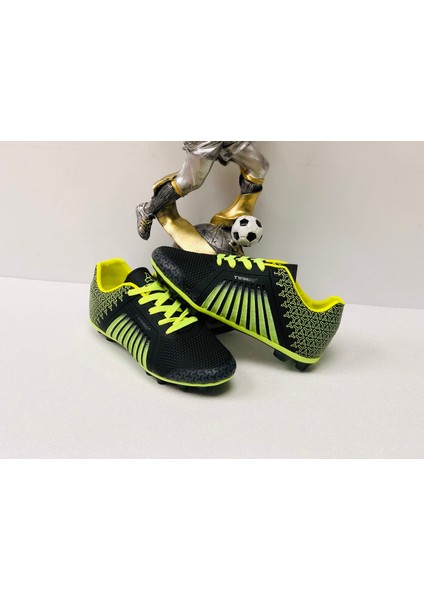 Kafkaslar Twingo Çocuk Erkek Futbol Amatör Pedli Krampon Ayakkabısı