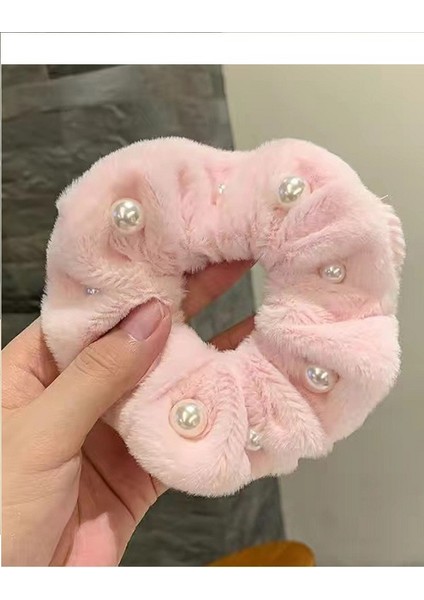 Incili Tüylü Model Lastik Simit Toka