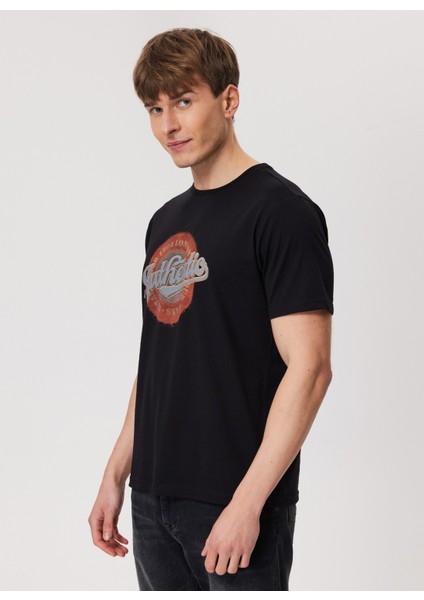 Bisiklet Yaka Siyah Erkek T-Shirt 232 Lcm 242019 Authen Siyah fiyatları