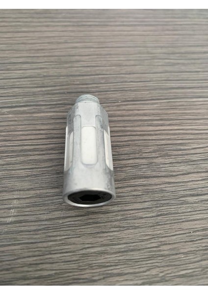Metal Susturucu U-1 - 8-B Ürün Kodu: 6841.