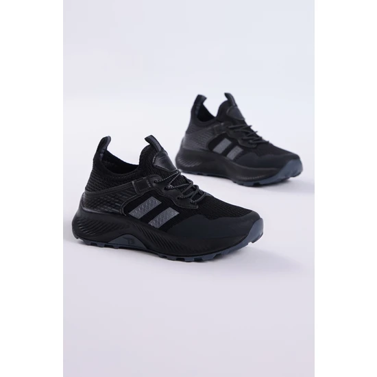 Tonny Black Çocuk Unisex Siyah Füme Rahat Kalıp Nefes Alabilen Kumaş Bağcıklı Sneaker10