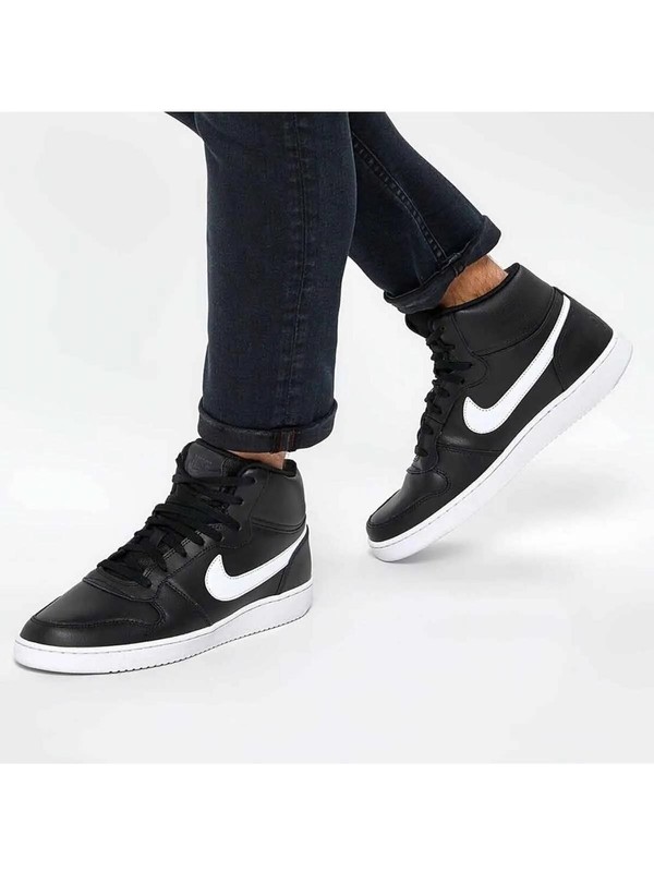 aq1773 nike
