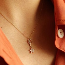 By Milo Jewellery Cercle Flower Altın Kolye