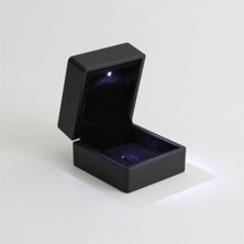 Entina Işıklı Siyah Yüzük Kutusu