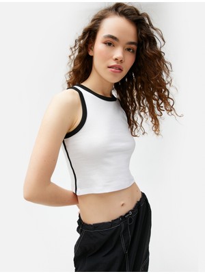 Koton Crop Atlet Pamuklu Bisiklet Yaka Biye Detaylı