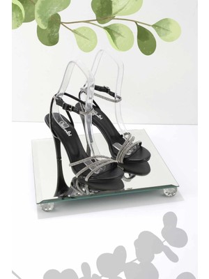 Bambi Parlak Siyah  Kadın Abiye Ayakkabı K05726030209