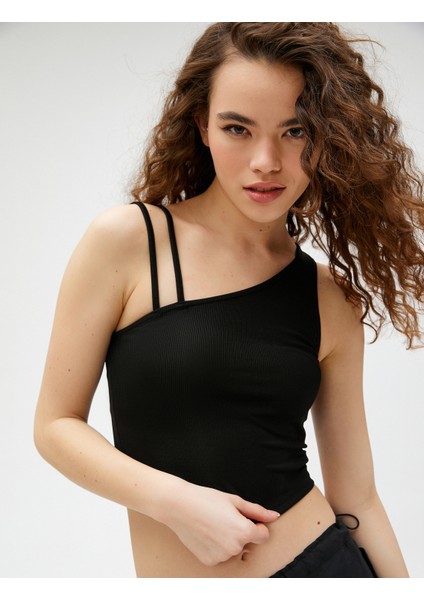 Crop Fitilli Atlet Asimetrik Yaka