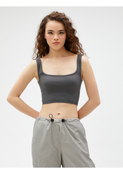 Crop Atlet Kare Yaka Fitilli Biye Detaylı