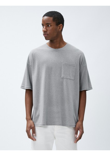 Basic Oversize Tişört Cep Detaylı Bisiklet Yaka Yarım Kollu modelleri