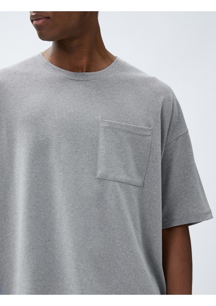 Basic Oversize Tişört Cep Detaylı Bisiklet Yaka Yarım Kollu indirimleri