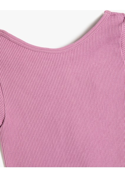Crop Tişört Derin Yuvarlak Yaka Kısa Kollu Ribanalı modelleri