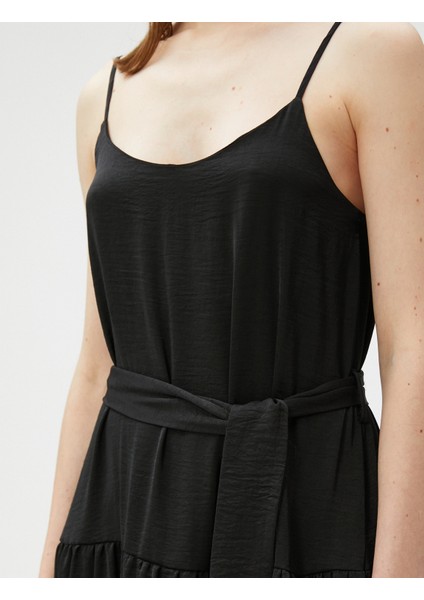 Katlı Midi Boy Elbise Askılı Kuşaklı indirimleri