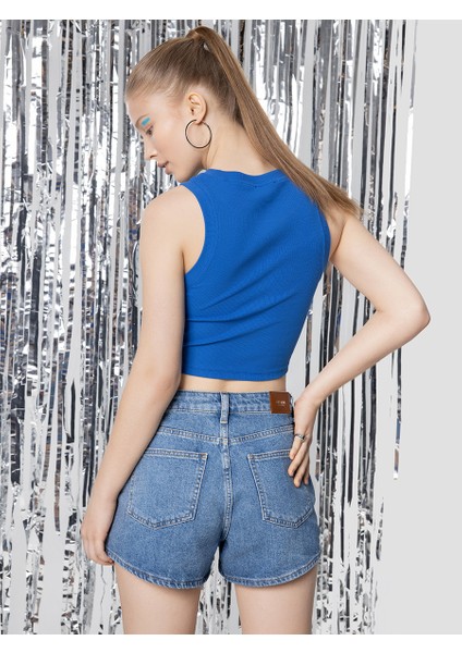 Regular Fit Kadın Şort fırsatları