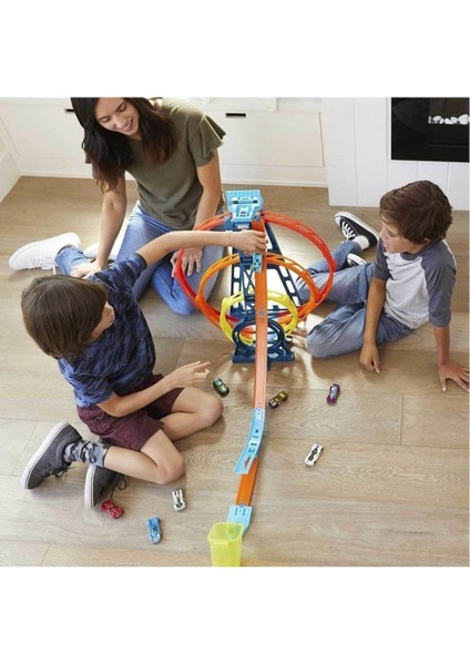 Track Builder Üçlü Çember Aksiyonu Seti GLC96 fırsatları