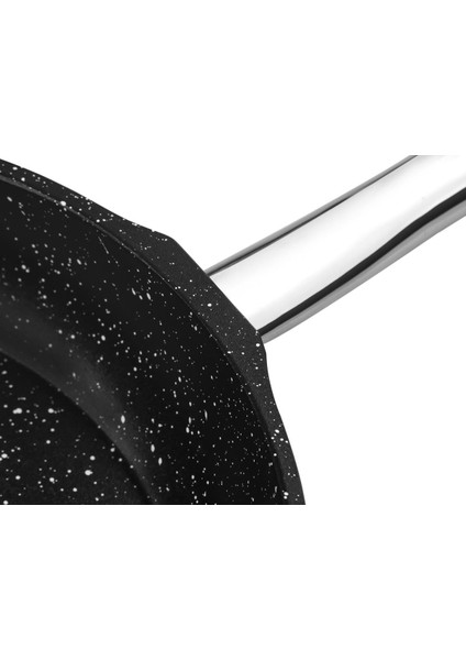 Gravita Döküm Tava 28 cm Siyah