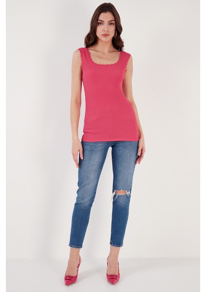 Slim Fit Kalın Askılı Dantelli Kare Yaka Bürümcük Atlet Bayan Atlet 5864979