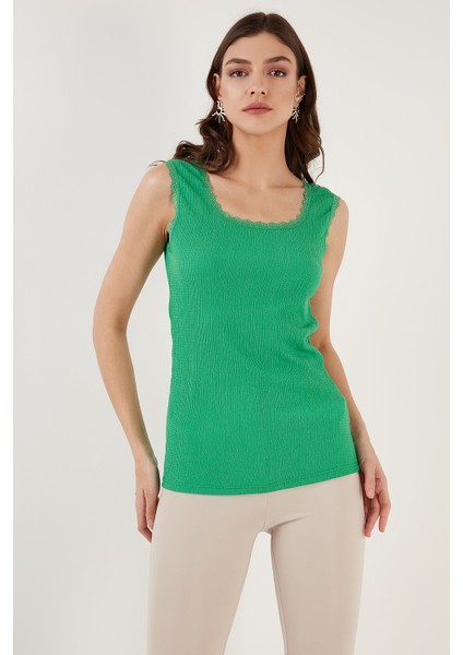 Slim Fit Kalın Askılı Dantelli Kare Yaka Bürümcük Atlet Bayan Atlet 5864979 modelleri