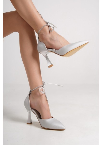 Glossy Gümüş Taşlı Stiletto Abiye Topuklu Ayakkabı10