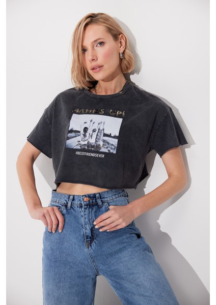 Antrasit Asit Yıkamalı Baskılı Oversize T-Shirt SS23TE4733ANT fiyatları