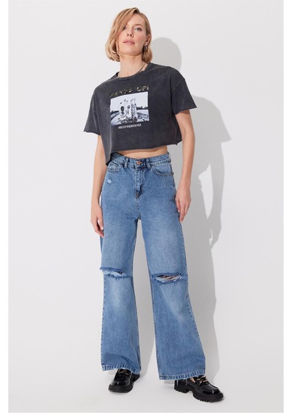 Antrasit Asit Yıkamalı Baskılı Oversize T-Shirt SS23TE4733ANT fırsatları