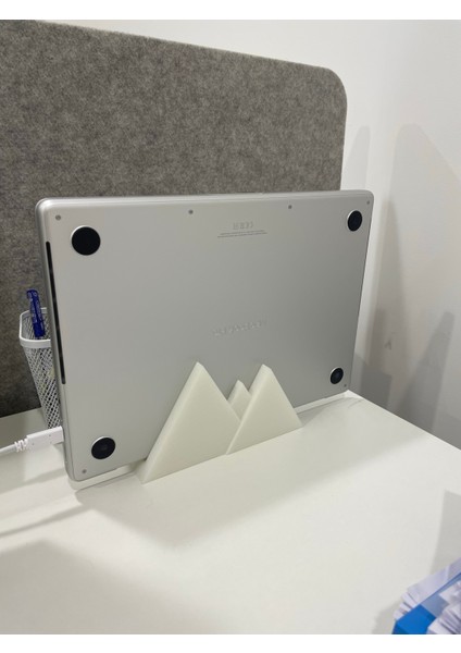 Macbook Dikey Stand