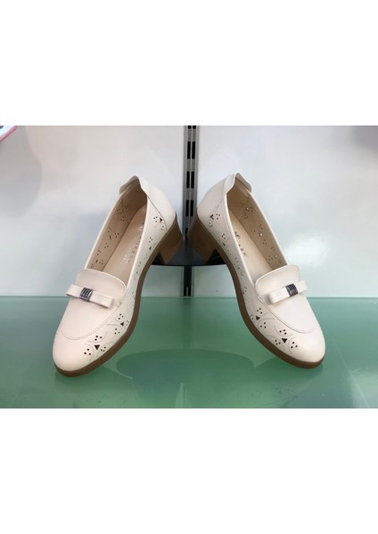 Kısa 3 cm ve Kırılmaz Topuk Günlük Anne Model Bayan Ayakkabı